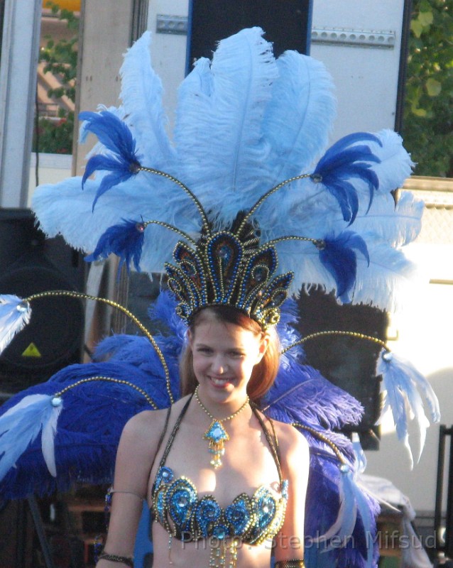 Bennas2010-6458.jpg - Conspicuous costumes like Rio in Brazil